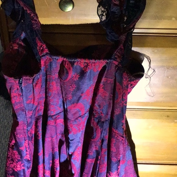 Queen of hearts! Red and black H&R dress! - Picture 12 of 12